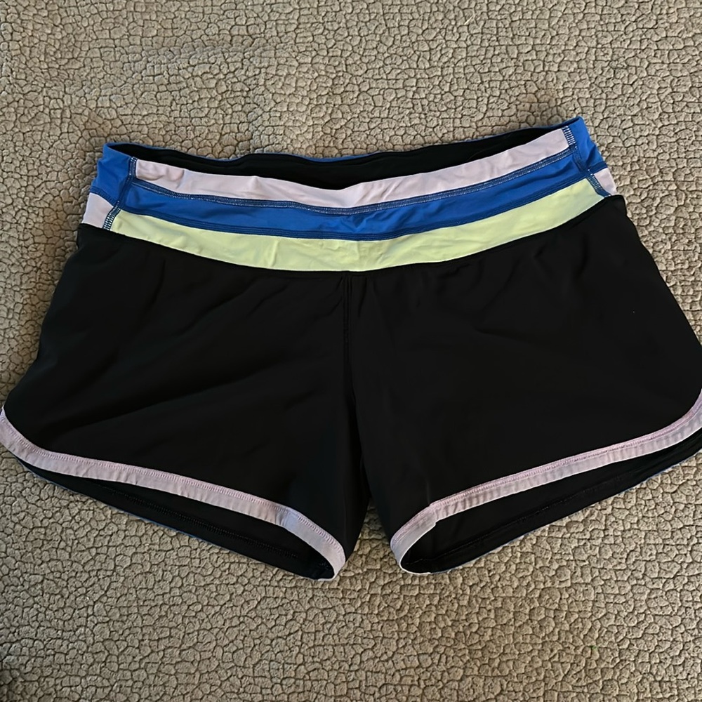 Lululemon Groovy Short